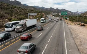 Alerta por obras y cierres en Autopista del Sol.