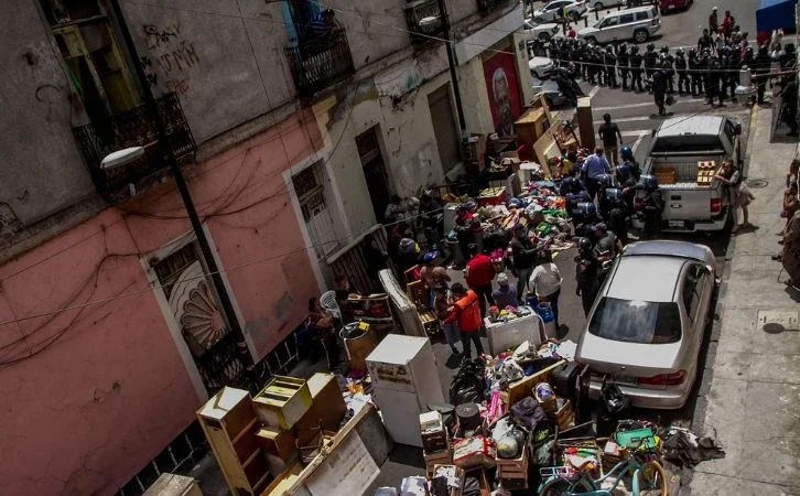 Gobierno de la CDMX va contra el despojo de inmuebles.