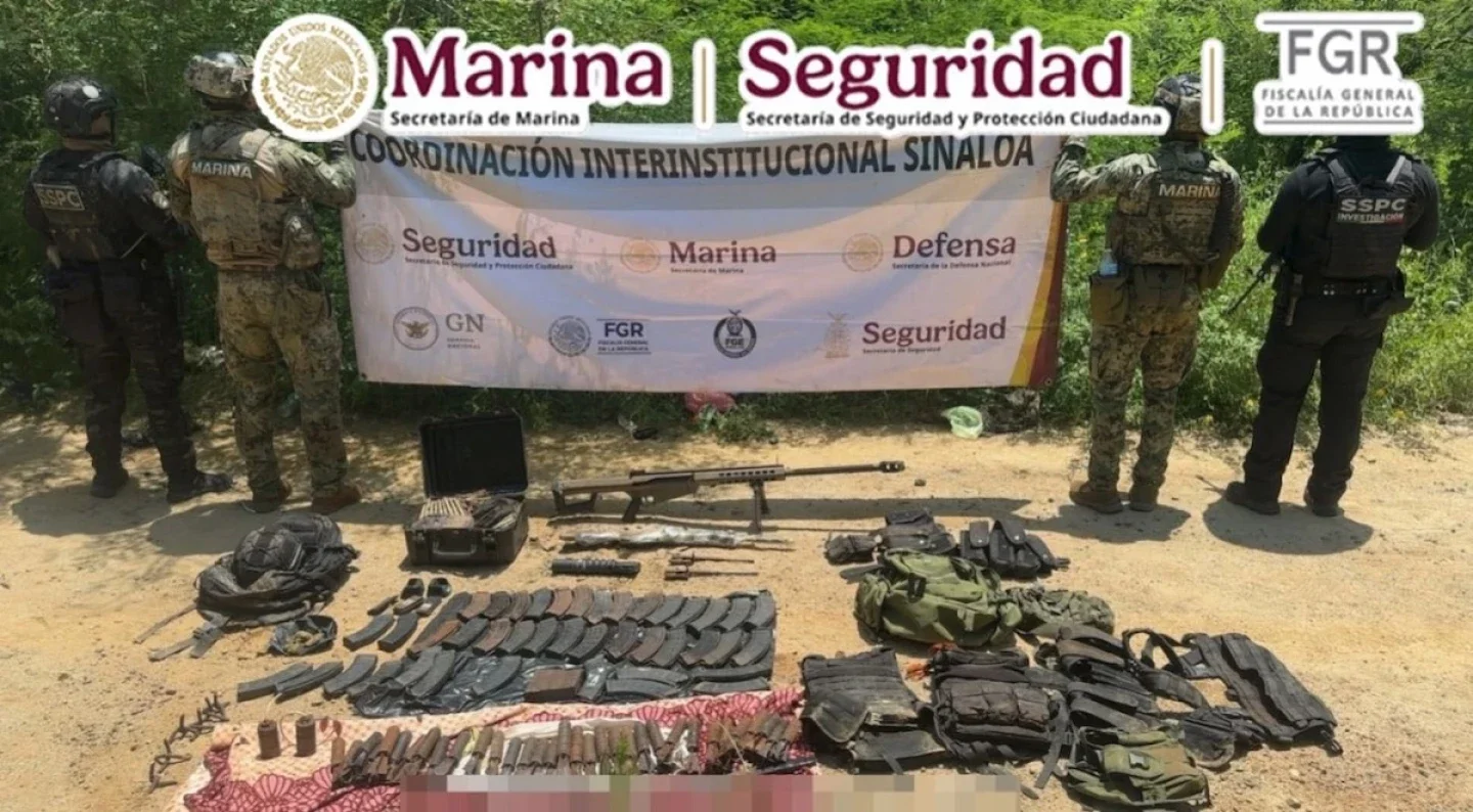 Decomiso de arsenal en Concordia, Sinaloa.