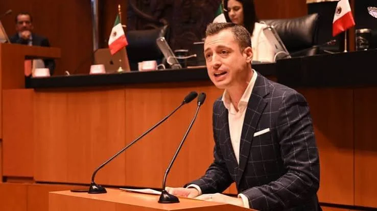 Luis Donaldo Colosio aún no se decide sobre su futuro político.