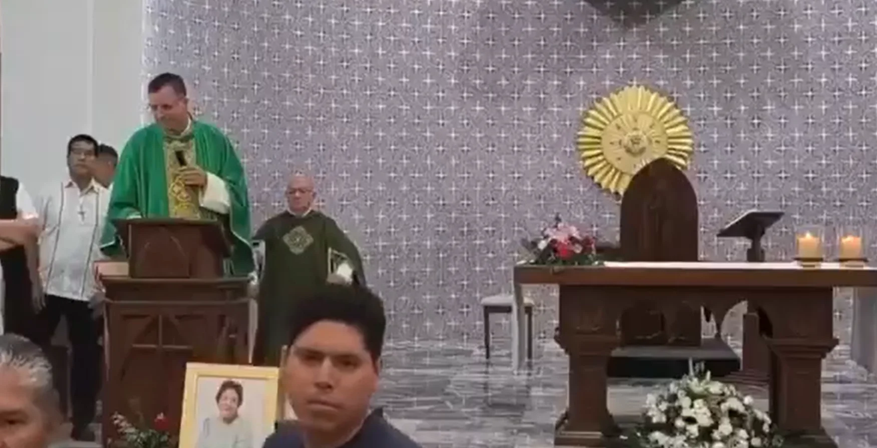 El sacerdote llama a la calma tras balacera en las inmediaciones de parroquia de Los Mochis.
