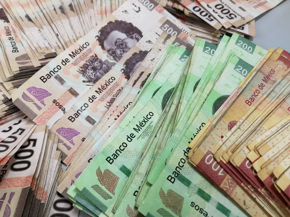 Reparto multimillonario entre partidos políticos.