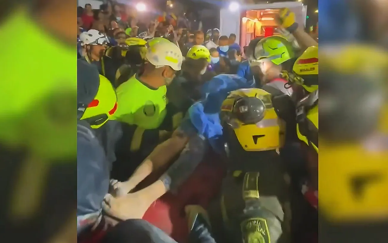 El instante preciso del rescate de Daniela.