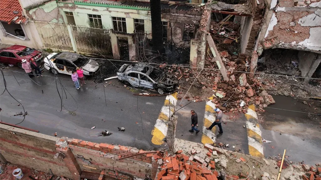Daños tras explosión en Ojocaliente.