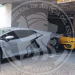 Parte de los vehículos de lujo asegurados en San Pedro, Nuevo León.