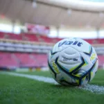 La Comisión Nacional Antimonopolios inició investigación contra el futbol mexicano.