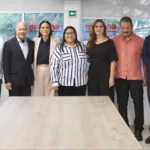 La dirigencia de Morena y el PT se reúnen para zanjar diferencias.