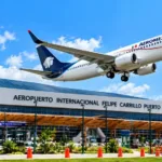 Aeropuerto de Tulum sufre caída en picada de vuelos.