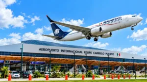 Aeropuerto de Tulum sufre caída en picada de vuelos.
