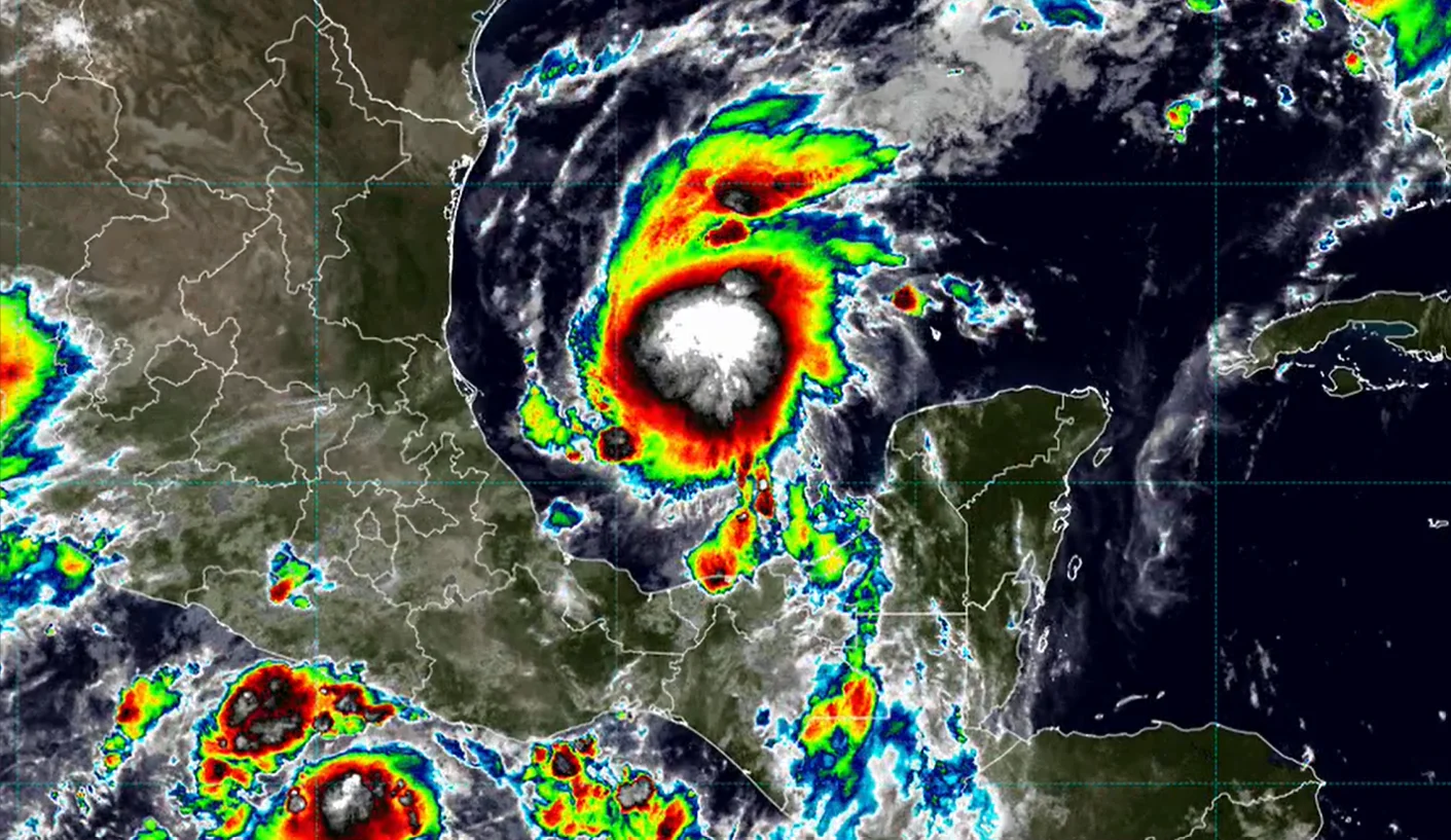Tormenta tropical Isaias causará lluvias intensas y oleaje elevado en el Golfo.