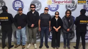 Desarticulan red de extorsiónadores y suplantadores de identidad en Metepec.