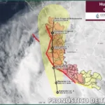 La trayectoria estimada del huaracán Simón categoría 4.