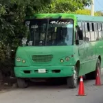El retén militar a donde el conductor llevó el camión con los alumnos para salvarlos.